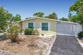 2221 NE 2nd Avenue, Pompano Beach, FL 33060