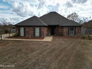 106 Emry Cv, Madison, MS 39110