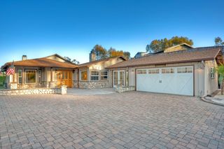 125 Hummingbird Hl, Encinitas, CA 92024