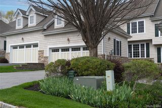 6 Turnberry Court, Monroe, NY 10950