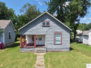 1311 E  7th St, Sedalia, MO 65301