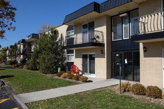 2144 175th St #6, Lansing, IL 60438