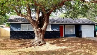 1313 43rd St, Lubbock, TX 79412