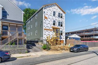 141 Ocean St, Providence, RI 02905