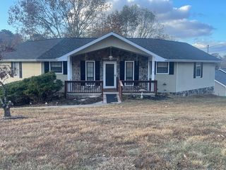 20 Joy Cir, Ringgold, GA 30736