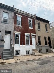 2735 Latona St, Philadelphia, PA 19146