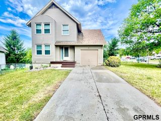 3473 Fowler Cir, Omaha, NE 68111