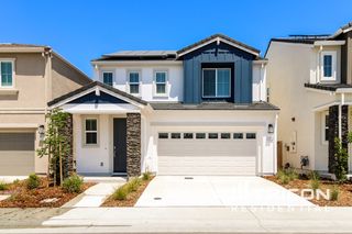 2013 Comstock Ln, Lincoln, CA 95648