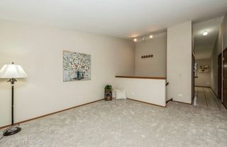 1122 Riverwood Dr, Algonquin, IL 60102