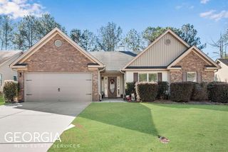 1527 Dillard Heights Dr, Bethlehem, GA 30620