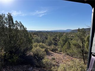 147 N  Velvet Antler Rd, Kingman, AZ 86401