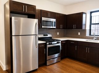 10 Sackman St #5, Brooklyn, NY 11233