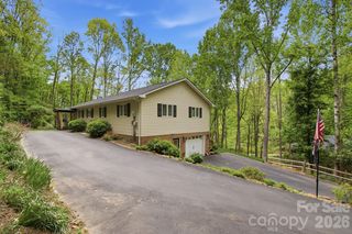 648 Cool Woods Dr, Boone, NC 28607