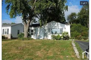 3207 Saint Joachim Ln, Saint Ann, MO 63074
