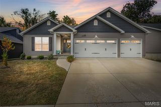 1013 Savanna Place Dr, Festus, MO 63028