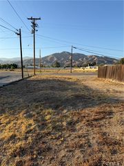 27335 Pacific St #14, Highland, CA 92346