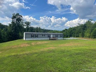 1360 US Highway 70 W, Morganton, NC 28655