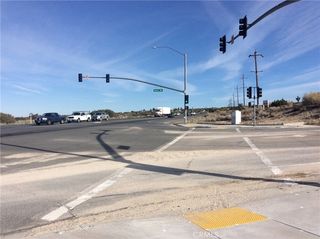 Smoketree Rd, Pinon Hills, CA 92372