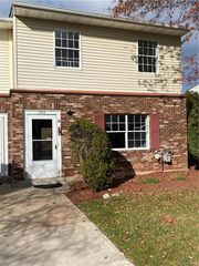 276 Temple Hill Rd #1208, New Windsor, NY 12553
