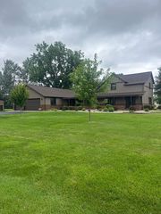 4060 Bowdle Rd, Harrod, OH 45850