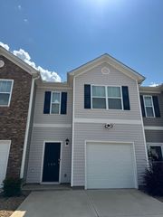 120 Sunriff Ct, Greer, SC 29651