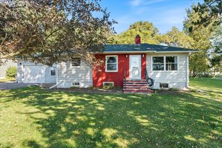 340 E  Main St, Pease, MN 56363