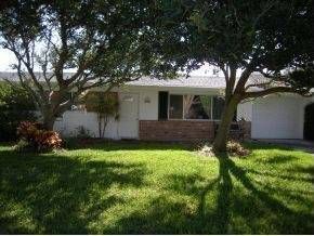 2060 Neptune Rd, Indialantic, FL 32903
