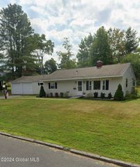 111-113 Evelyn Avenue, Amsterdam, NY 12010