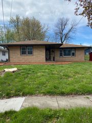 3355 Kinsey Ave, Des Moines, IA 50317