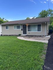 1759 Monterey Ct, Cincinnati, OH 45223