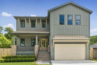 2203 Cheshire Ln, Houston, TX 77018