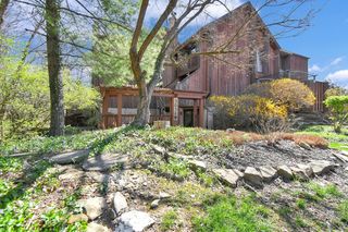 5054 Strawpocket Ln #1, Westerville, OH 43081