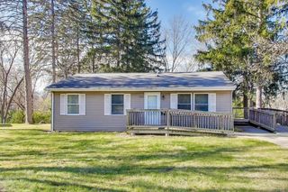 35944 N  Wilson Rd, Ingleside, IL 60041