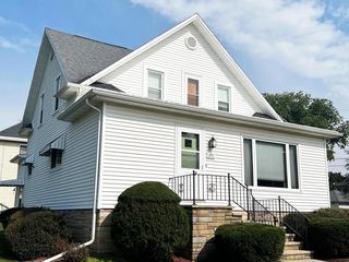 371 West John Street, Markesan, WI 53946
