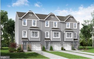 Huntwell West Ave #685, Ranson, WV 25438
