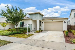 18483 Maynell Dr, Lathrop, CA 95330