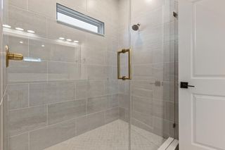 The Waterborne - Owner s Bath