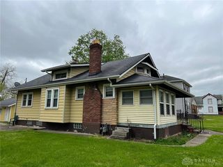 2222 Hoover Ave, Dayton, OH 45402