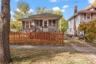707 S  Pine St, Champaign, IL 61820