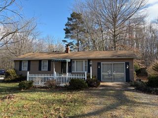 13222 Atwater Ave NE, Alliance, OH 44601