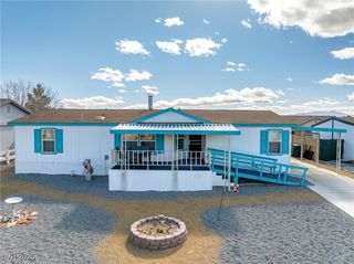 609 Krysta Ln, Pahrump, NV 89060