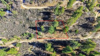 Elder Dr #19O, Cedar Glen, CA 92321