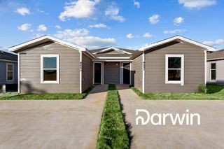 425 County Line Rd #B, Mabank, TX 75147