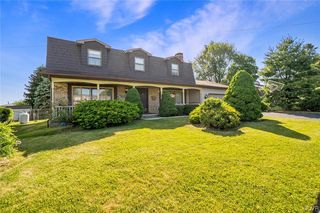 4464 N  Church St, Whitehall, PA 18052