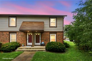 1868 Stanhope Dr #H-4, Newark, OH 43055