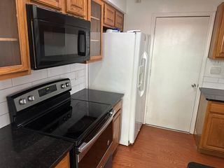 9206 Rodeo Dr, Irving, TX 75063