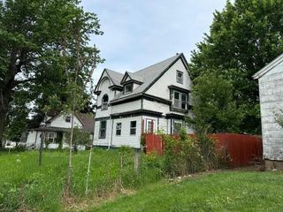 203 W  Briney St, What Cheer, IA 50268