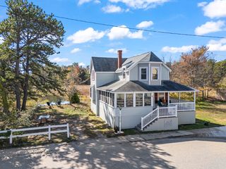 17 Randall Avenue, Old Orchard Beach, ME 04064
