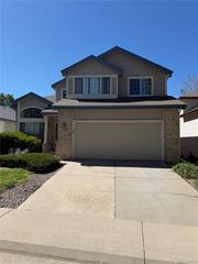 2221 S Moline Court, Aurora, CO 80014