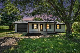 3885 Louisville Rd, Salvisa, KY 40372